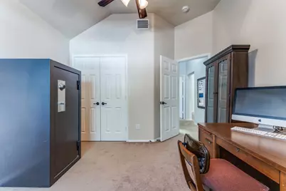 300 Lottie Lane, Saginaw, TX 76179 - Photo 14