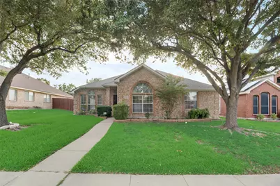 2307 Stratford Drive, Mesquite, TX 75150 - Photo 2