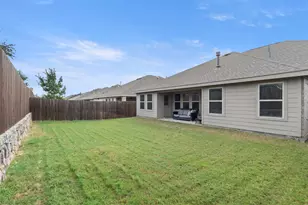 814 Silverbell St, Princeton, TX 75407 - Photo 34