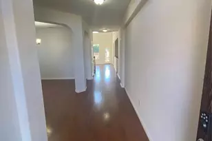 612 Catalpa Rd, Fort Worth, TX 76131 - Photo 2