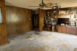 311 Casas Del Sur St, Granbury, TX 76049 - Photo 6