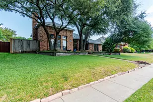 1507 Broadmoor Dr, Richardson, TX 75082 - Photo 2