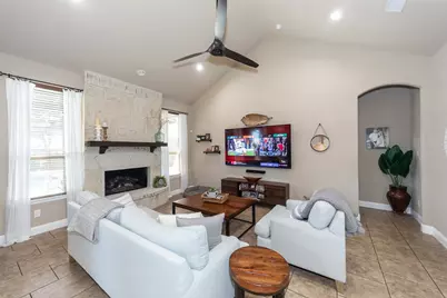 4500 Periwinkle Drive, Mansfield, TX 76063 - Photo 16