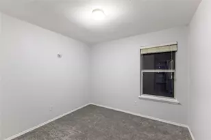 7018 Lake Jackson Dr, Arlington, TX 76002 - Photo 24