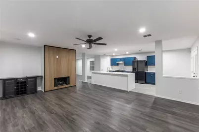 7018 Lake Jackson Drive, Arlington, TX 76002 - Photo 18