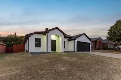 7018 Lake Jackson Drive, Arlington, TX 76002 - Photo 4