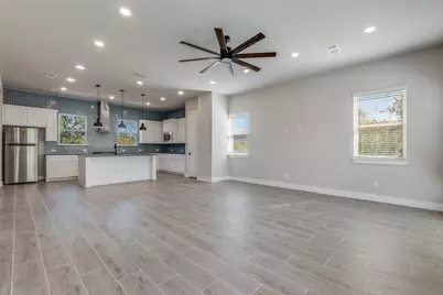 2452 Carmelita Street, Dallas, TX 75212 - Photo 6