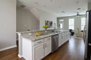 15846 Breedlove Pl, Addison, TX 75001 - Photo 6