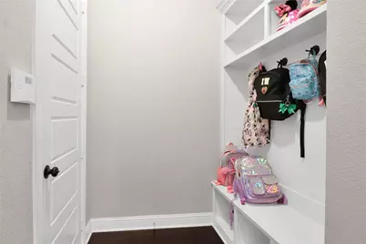2523 Melissa Dianne Drive, Arlington, TX 76001 - Photo 24
