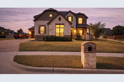 2523 Melissa Dianne Drive, Arlington, TX 76001 - Photo 1