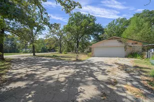 215 N Oaks Dr, Grand Saline, TX 75140 - Photo 18