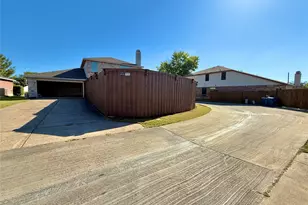 1390 Lochspring Dr, Rockwall, TX 75032 - Photo 4