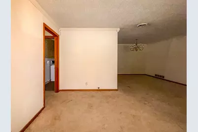 1305 Hillcrest Boulevard, Gainesville, TX 76240 - Photo 6