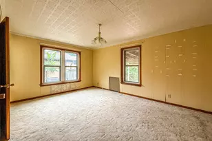 1305 Hillcrest Blvd, Gainesville, TX 76240 - Photo 12