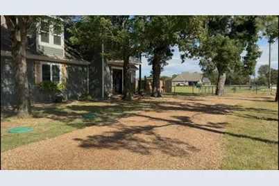 340 County Road 3336, Paradise, TX 76073 - Photo 4