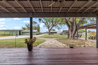340 County Road 3336, Paradise, TX 76073 - Photo 22