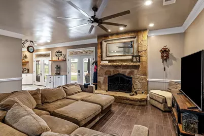 340 County Road 3336, Paradise, TX 76073 - Photo 8