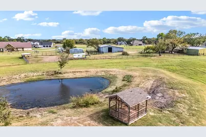 340 County Road 3336, Paradise, TX 76073 - Photo 32