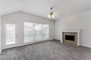 1039 Barrymore Ln, Duncanville, TX 75137 - Photo 4