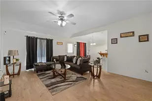 860 N Lacy Dr, Lacy Lakeview, TX 76705 - Photo 8