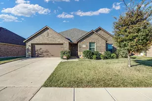 1532 Owen Way, Waxahachie, TX 75165 - Photo 32