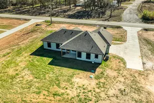 1325 County Road 3355, Paradise, TX 76073 - Photo 28