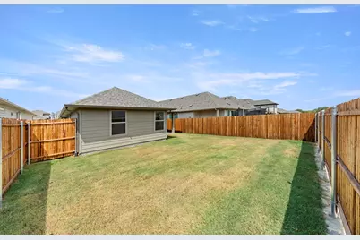 1621 Meadow Crest, Aubrey, TX 76227 - Photo 26