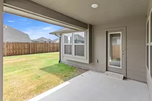 1621 Meadow Crest, Aubrey, TX 76227 - Photo 24