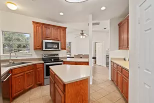 334 Lakecrest Dr, Lakewood Village, TX 75068 - Photo 14