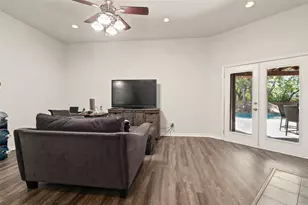 334 Lakecrest Dr, Lakewood Village, TX 75068 - Photo 12