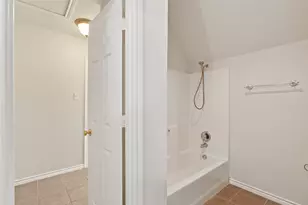 334 Lakecrest Dr, Lakewood Village, TX 75068 - Photo 28