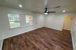 2214 Mockingbird Ln, Garland, TX 75042 - Photo 4