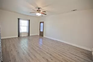 119 Wheeler St, Weatherford, TX 76086 - Photo 6