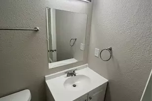 8800 Eden Valley Ln, Dallas, TX 75217 - Photo 10