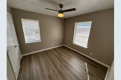 14207 Cimarron Drive, Balch Springs, TX 75180 - Photo 10