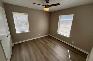 14207 Cimarron Dr, Balch Springs, TX 75180 - Photo 10