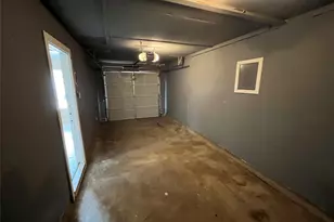 14207 Cimarron Dr, Balch Springs, TX 75180 - Photo 20