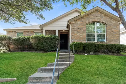 112 Bushel Lane, Dallas, TX 75241 - Photo 1