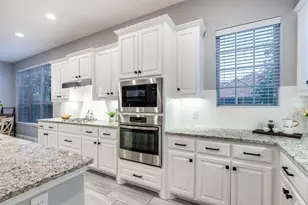 5117 Del Molin Ave, Lewisville, TX 75056 - Photo 10