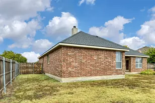 105 Waterview Pkwy, Red Oak, TX 75154 - Photo 40