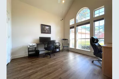 721 Village Green Drive, DeSoto, TX 75115 - Photo 22