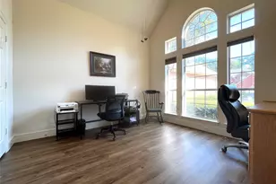 721 Village Green Dr, DeSoto, TX 75115 - Photo 22