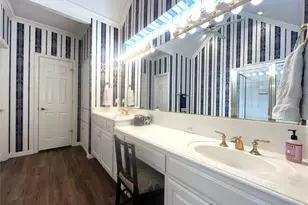 721 Village Green Dr, DeSoto, TX 75115 - Photo 30