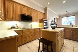 721 Village Green Dr, DeSoto, TX 75115 - Photo 18