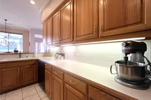 721 Village Green Dr, DeSoto, TX 75115 - Photo 16