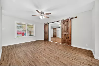 218 E Kansas Street, Sherman, TX 75090 - Photo 4