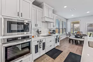 12604 Eagles Bluff, Godley, TX 76044 - Photo 16