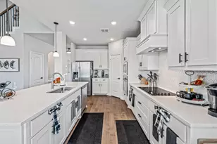 12604 Eagles Bluff, Godley, TX 76044 - Photo 6