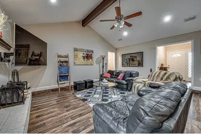 211 Willow Creek Court, Mansfield, TX 76063 - Photo 8
