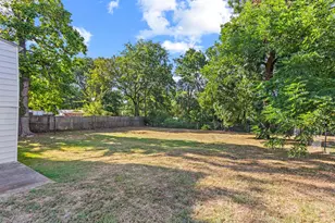 1211 W Owing St, Denison, TX 75020 - Photo 22